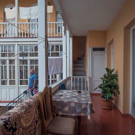 Meidan Suites Tbilisi Bagian luar foto