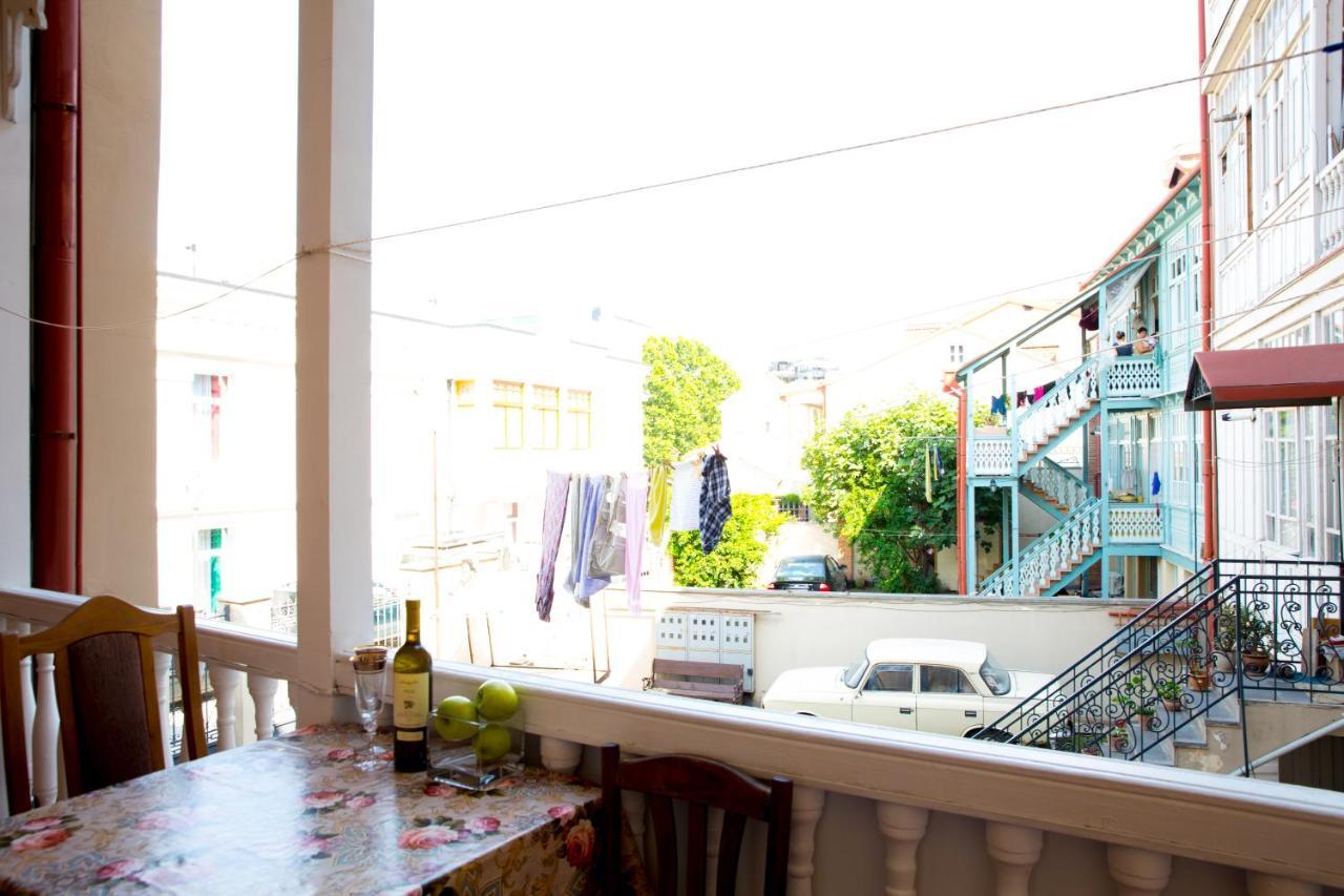 Meidan Suites Tbilisi Bagian luar foto