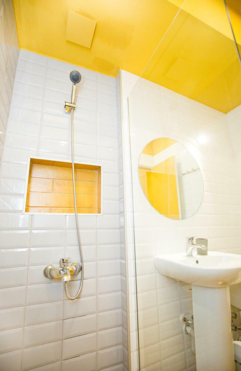 Meidan Suites Tbilisi Bagian luar foto