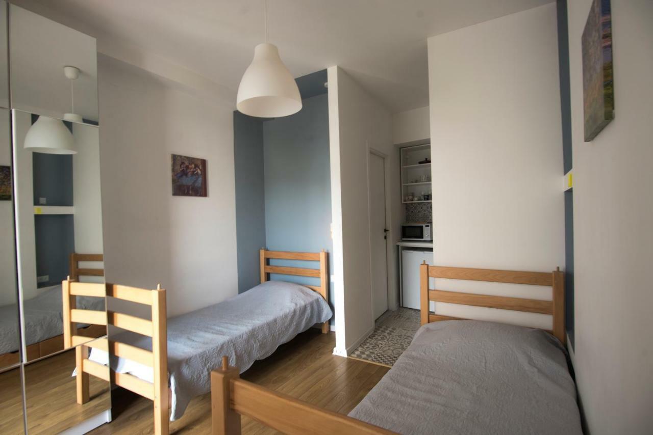 Meidan Suites Tbilisi Bagian luar foto